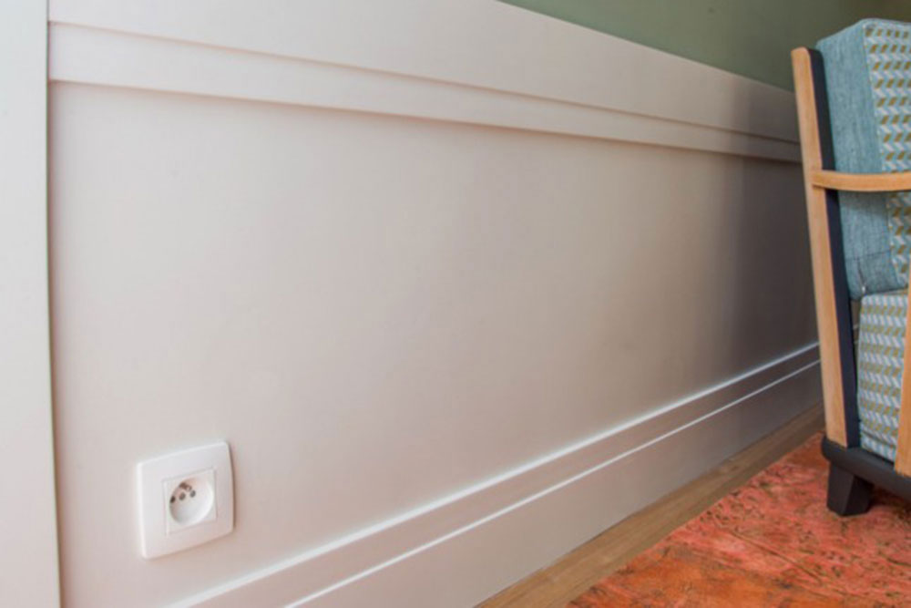 Flexible Baseboard Moulding - Click Image to Close